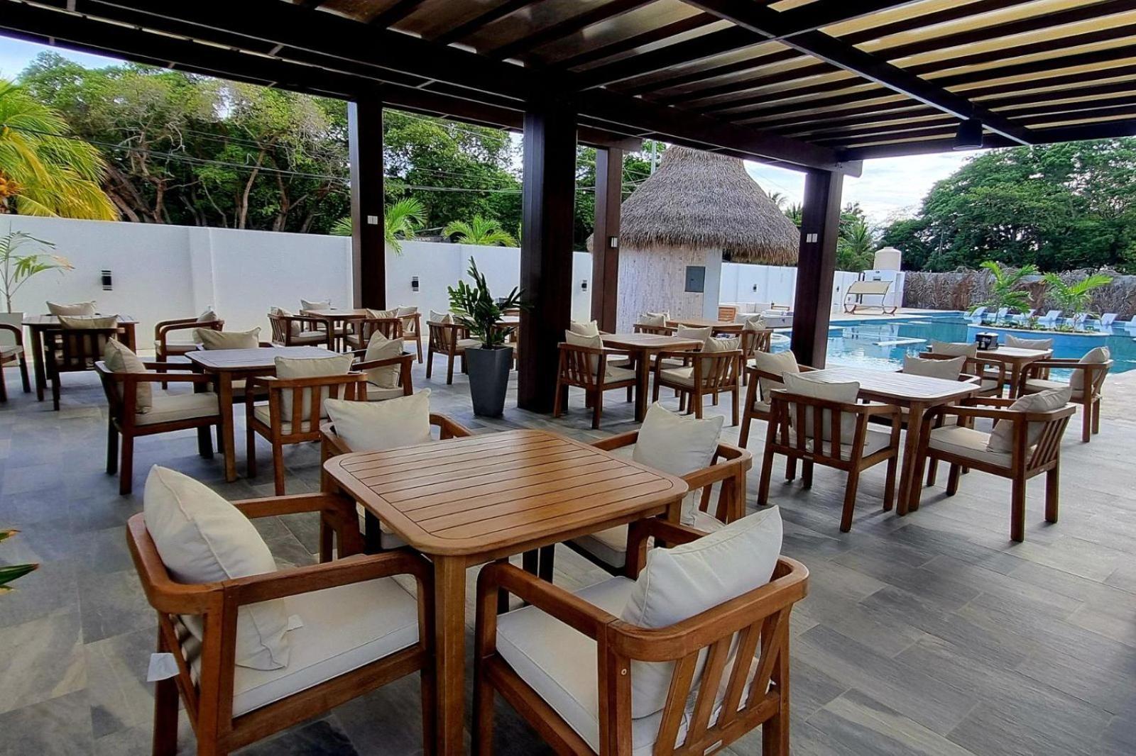 Acqua Di Mare Resort West Bay Exterior foto